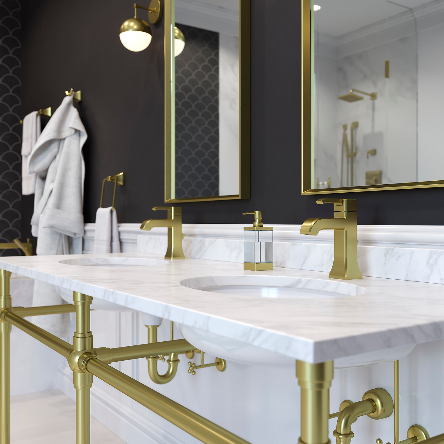 Park Avenue Lavatory Faucet LG42-FE0BG